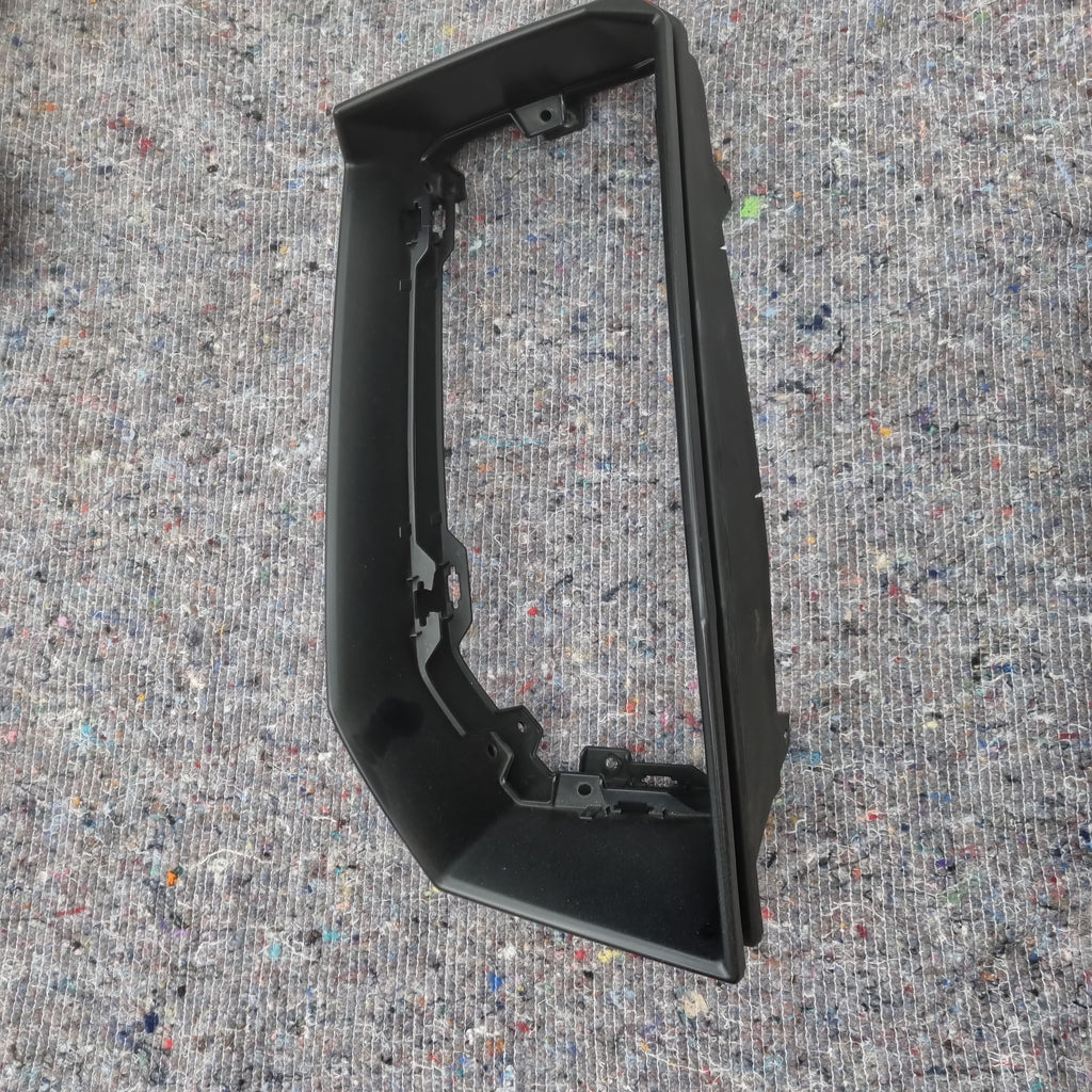 Lamborghini Aventador LP700-4 Rear bumper right grid frame 470807834