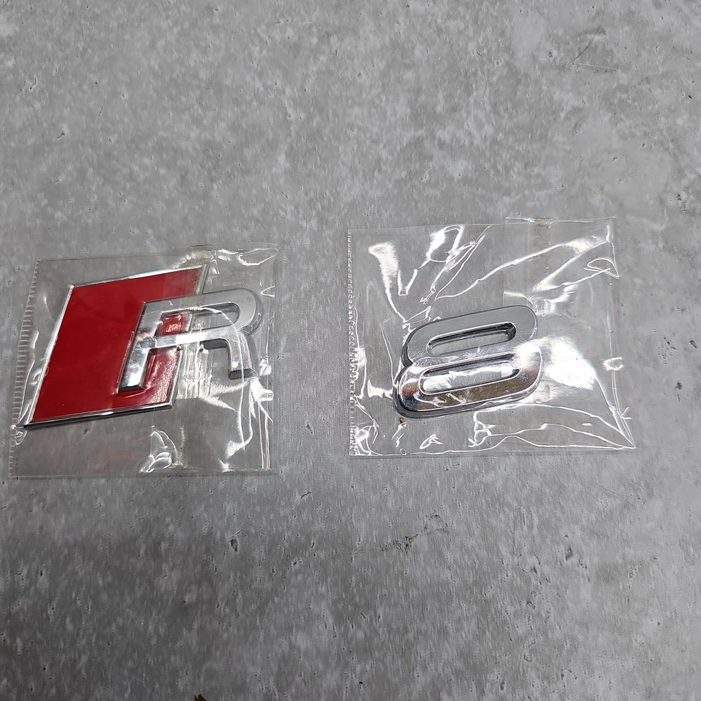 AUDI R8 NEW GENUINE ORIGINAL CHROME BADGE EMBLEM R8 420853741A 2ZZ