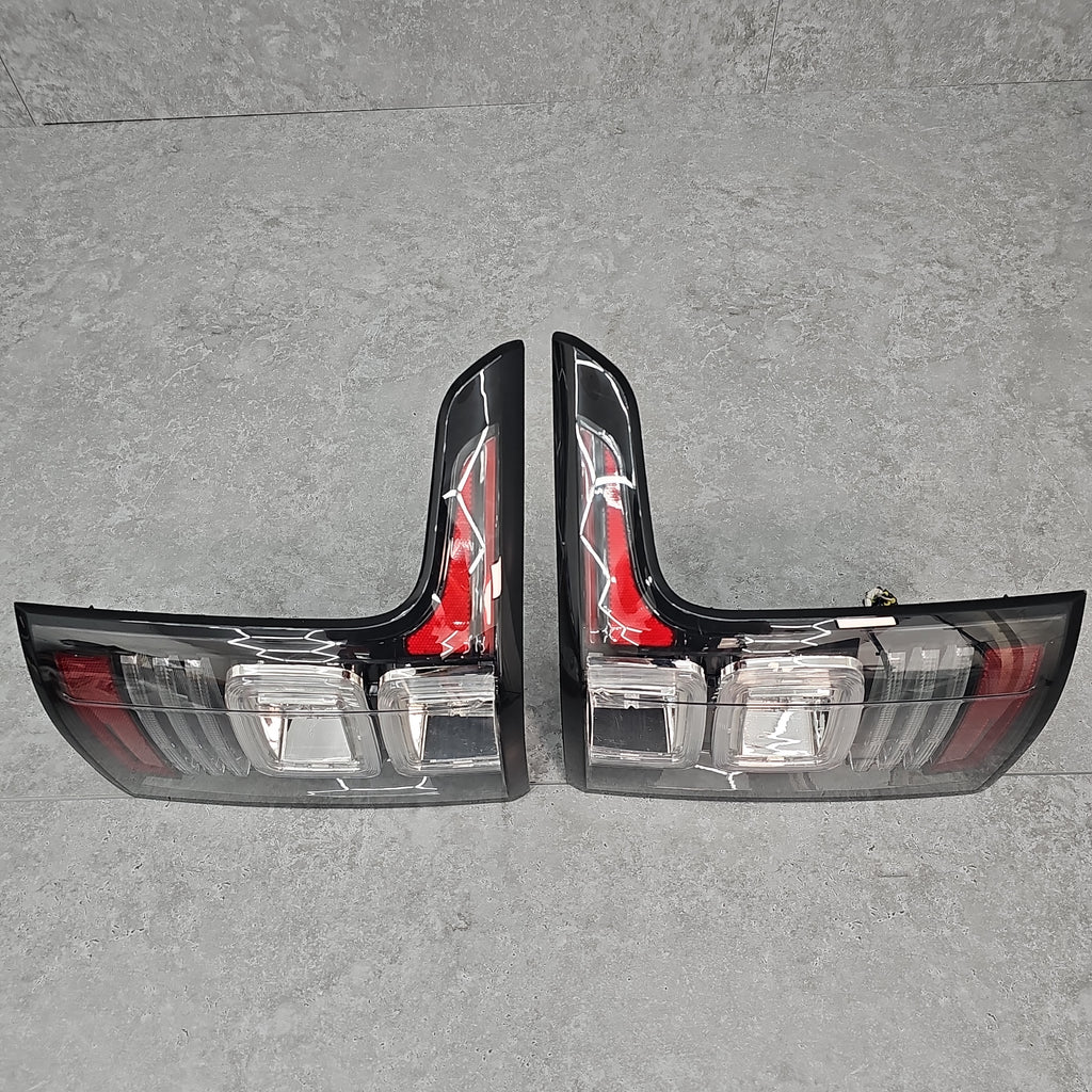 RANGE ROVER VOGUE REAR LIGHTS L405