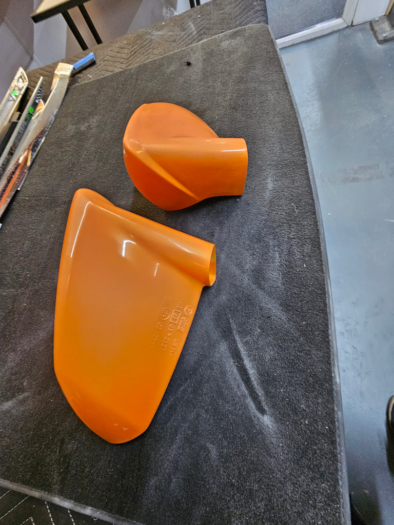Lamborghini gallardo mirror housingsingle left/right orange new LB10320001/2
