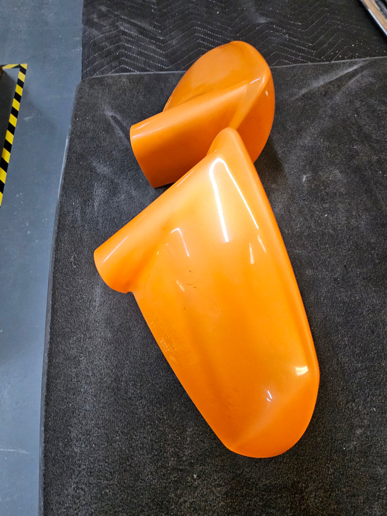 Lamborghini gallardo mirror housingsingle left/right orange new LB10320001/2