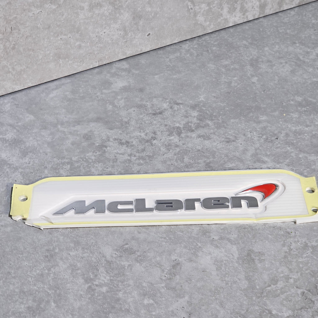 MCLAREN 600LT REAR BADGE