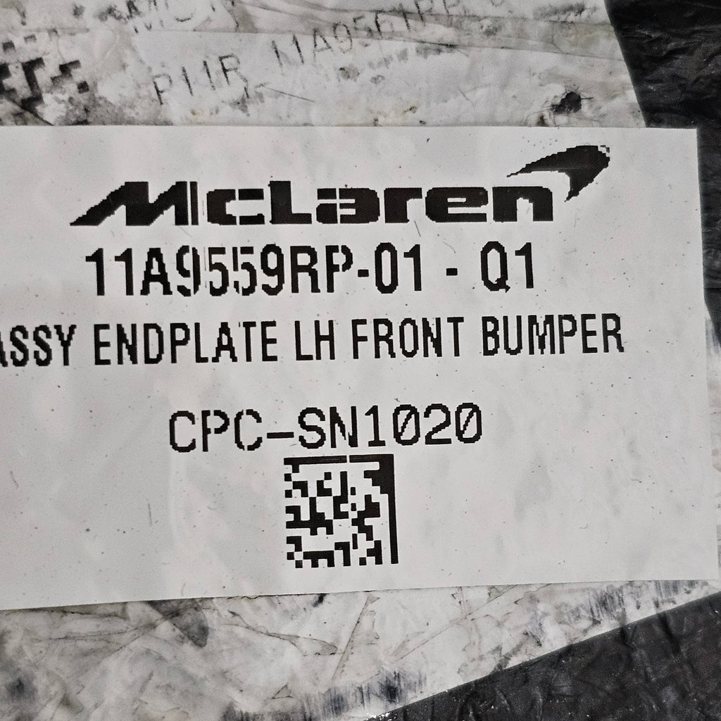 MCLAREN LEFT HAND FRONT BUMPER END PLATE ASSEMBLY CARBON 11A9559RP-01