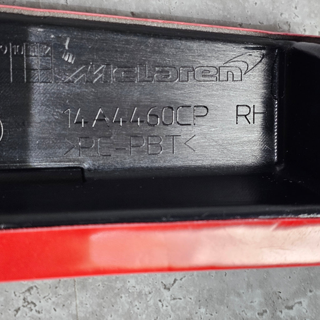 MCLAREN 720S REAR NUMBER PLATE LIGHT RH COVER 14A4460CP