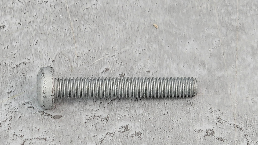 SOCKET OVAL HEAD COUNTERSUNK BOLT WITH MULTI POINT INNER N10518403