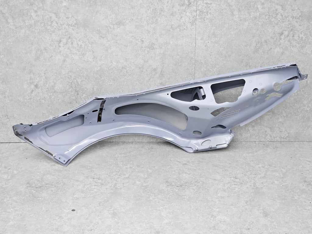 MCLAREN 570S/ 600LT FRONT LEFT FENDER - 13A0681CP (CIRUS GREY)