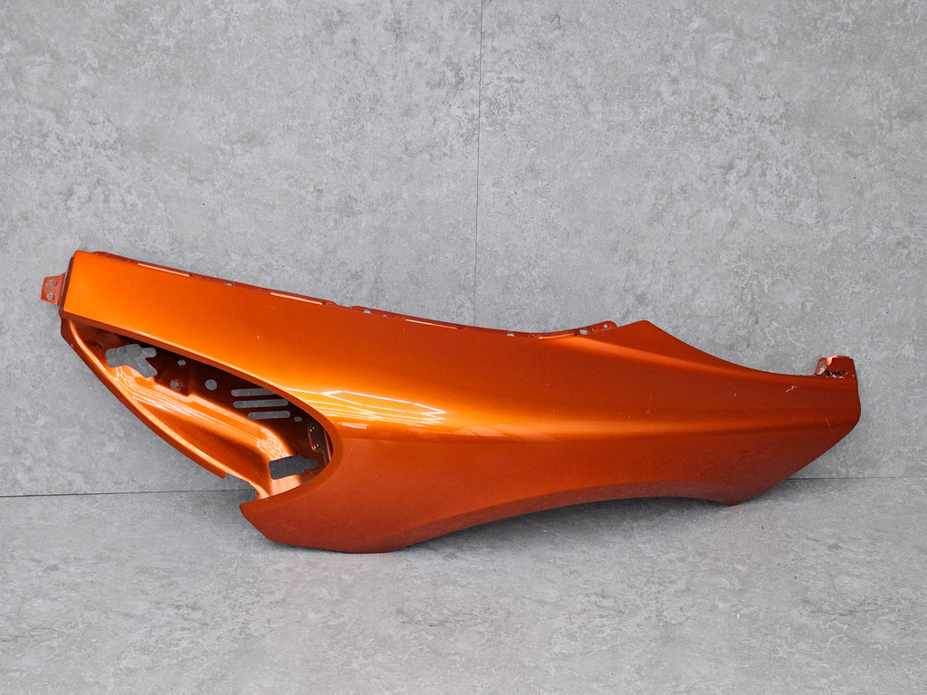 MCLAREN 570S/ 600LT FRONT LEFT FENDER - 13A0681CP (VOLCANIC ORANGE)