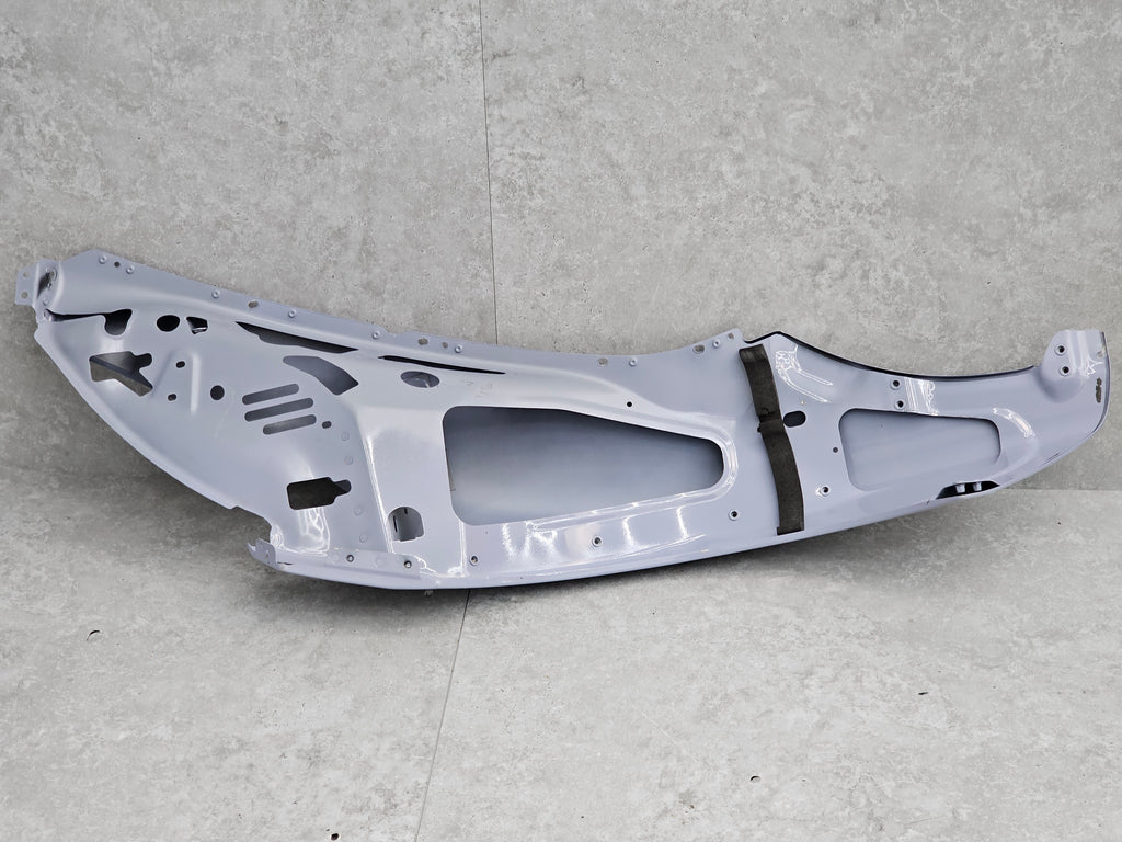 MCLAREN 570S/ 600LT FRONT RIGHT  FENDER - 13A0983CP (CIRUS GREY)