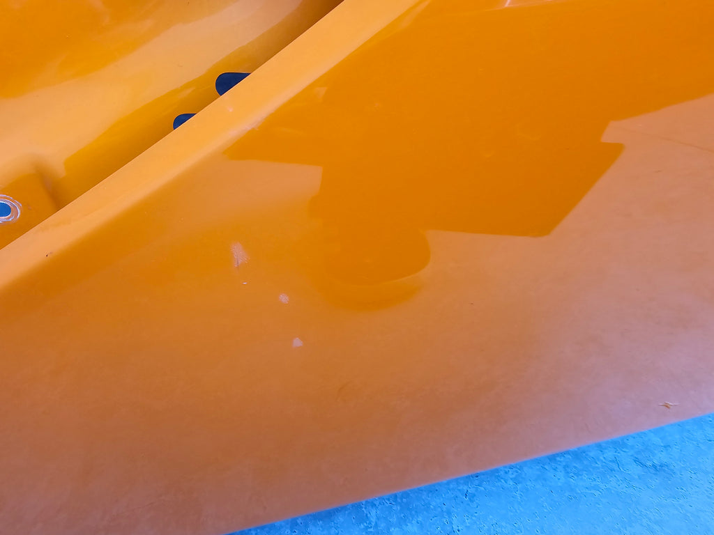 MCLAREN 570S/ 600LT FRONT RIGHT FENDER - 13A0983CP (MCLAREN ORANGE)