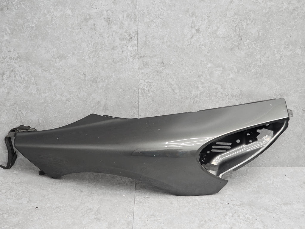 MCLAREN 570S/ 600LT FRONT RIGHT FENDER - 13A0985CP (GREY)