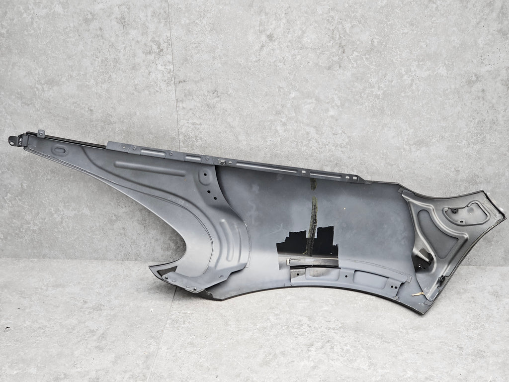 MCLAREN 650S FRONT RIGHT FENDER 11A6913CP - GREY