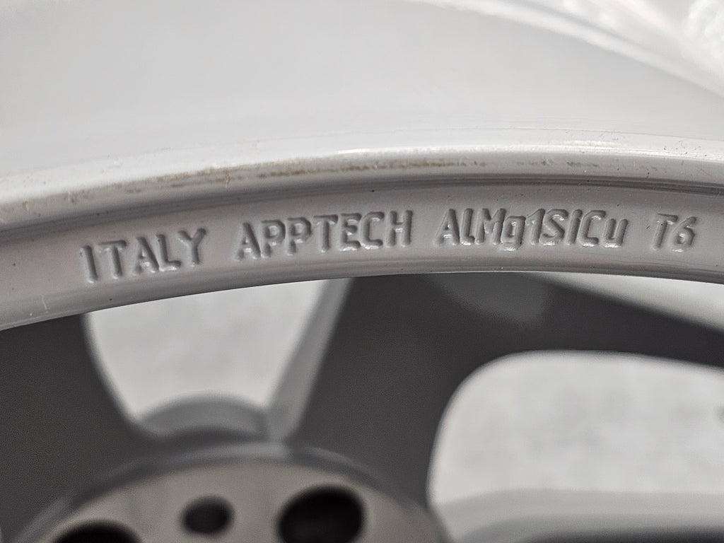 FERRARI 812 FRONT RH FORGED WHEEL SILVER 334486