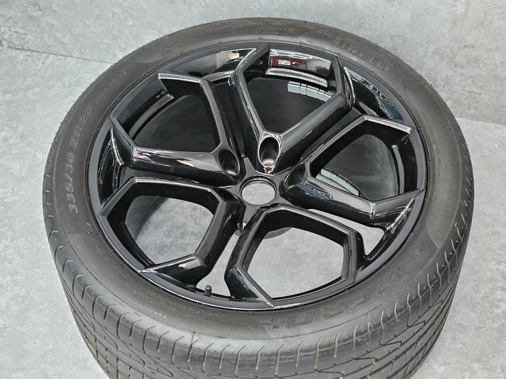 LAMBORGHINI AVENTADOR WHEELS 19"/20" SET WITH PIRELLI  P ZERO TYRES 470601025 / 470601025A