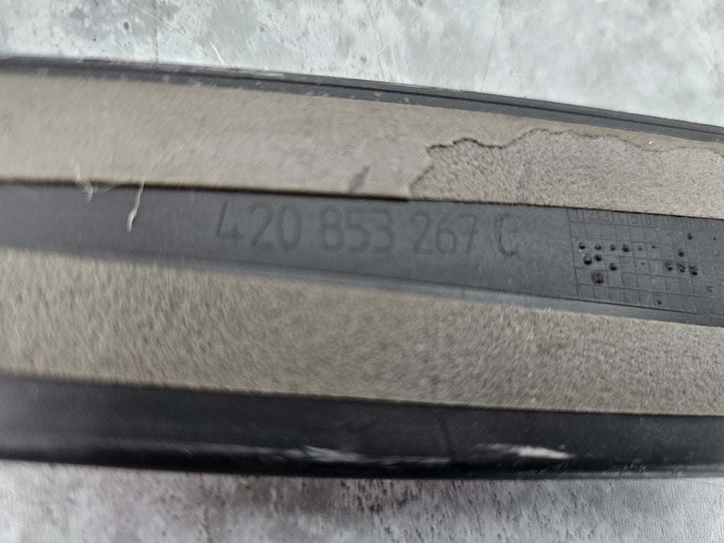 AUDI R8 DOOR TOP MOULDING TRIM LH 420853267C