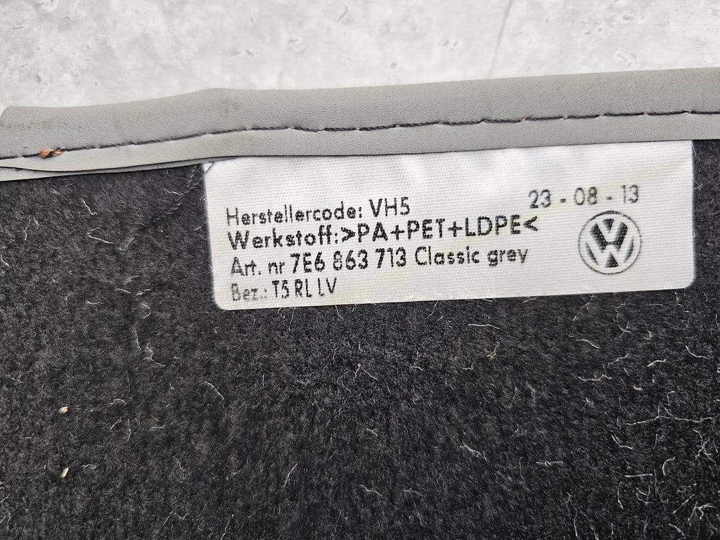 VW T5 T6 2003 - 2019 FRONT CARPET MAT SET GREY 7E6863713 / 7E6863714