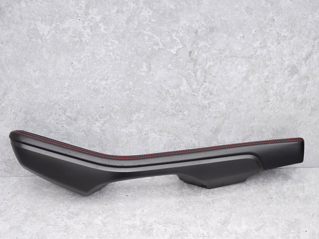 PORSCHE MACAN - FRONT RIGHT DOOR PANEL ARMREST 95B.867.174.D