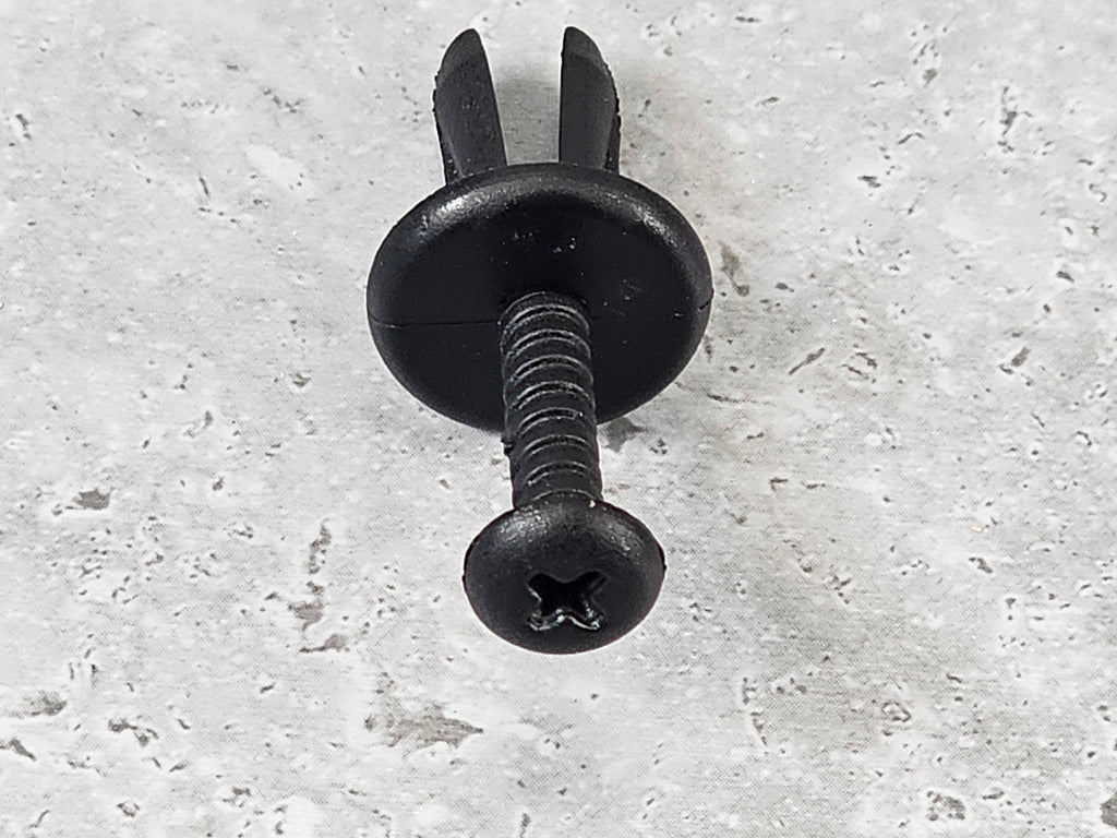 MCLAREN SCREW RIVET 18 00RA224