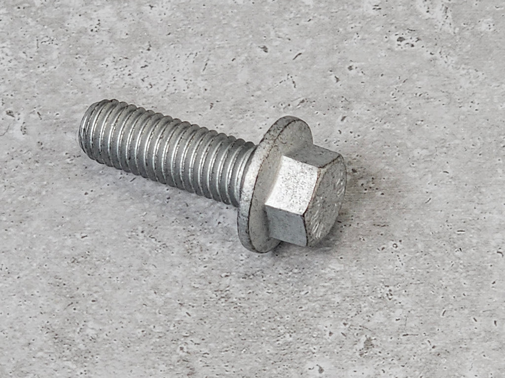 MCLAREN SCREW BTN HD TX 00RA457