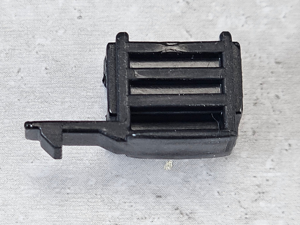 MCLAREN CABLE TIE CLIP EDGE CONNECTOR 00RG040