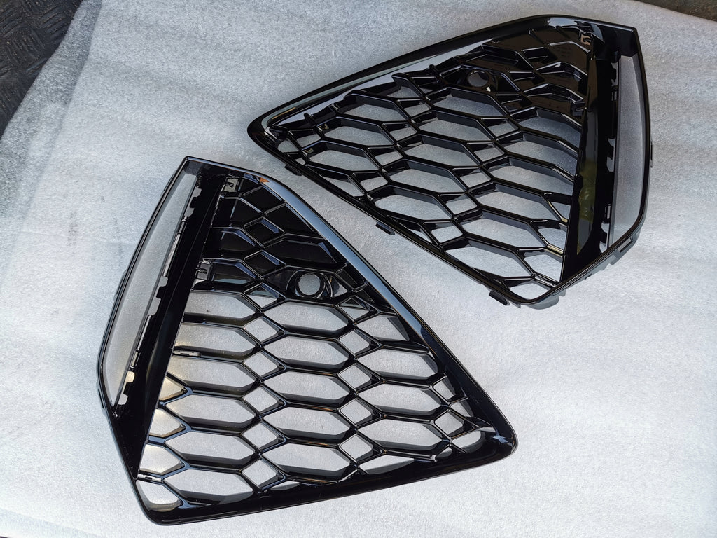 2019 2020 AUDI RS6 S6 LEFT AND RIGHT FRONT LOWER GRILLE 4K8807681D / 4K8807682D