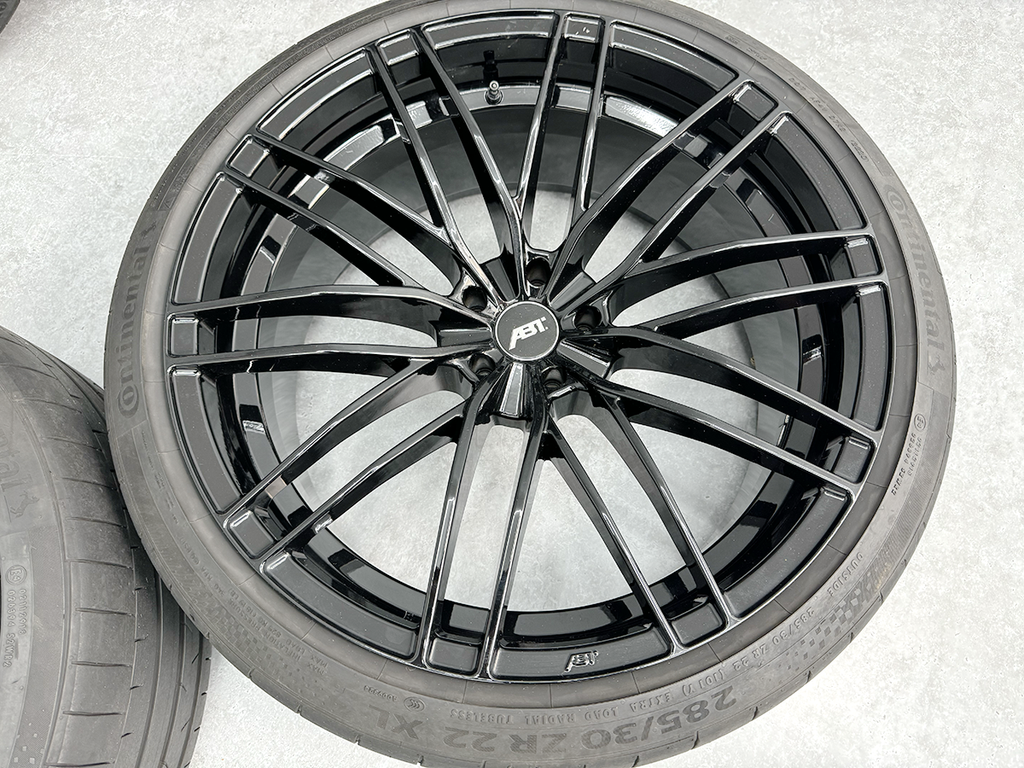 ABT HR22 Flowforming Wheel in 22" for Audi C8 RS6 / RS7 - Glossy Black Finish