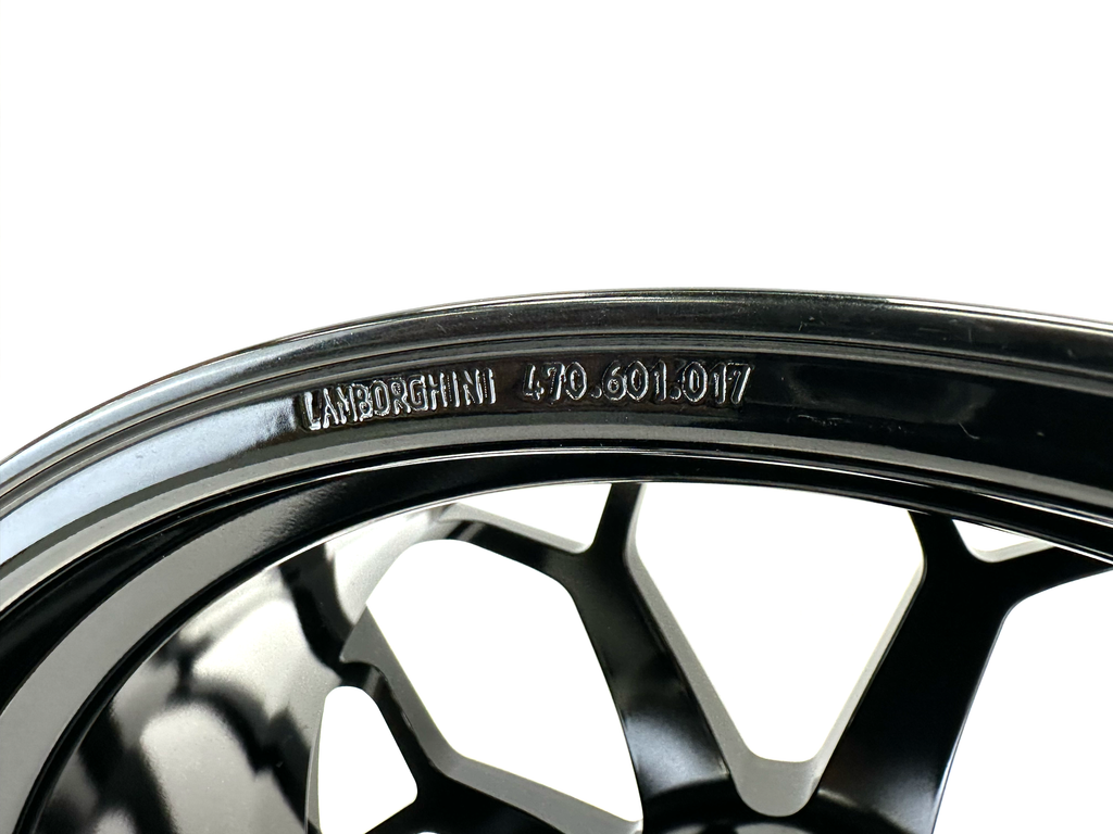 LAMBORGHINI AVENTADOR SVJ FRONT WHEEL 470601017BH