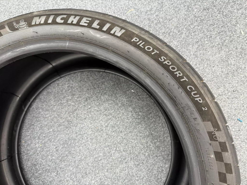 MICHELIN PILOT SPORT CUP 2 275/35/21 DOT1023 (500 MILES ONLY)