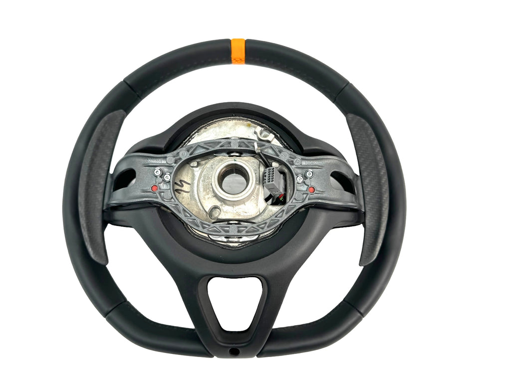 MCLAREN 600LT MSO LEATHER/ CARBON STEERING WHEEL WITH ORANGE TOP BAND 13NA221RP-13055SW