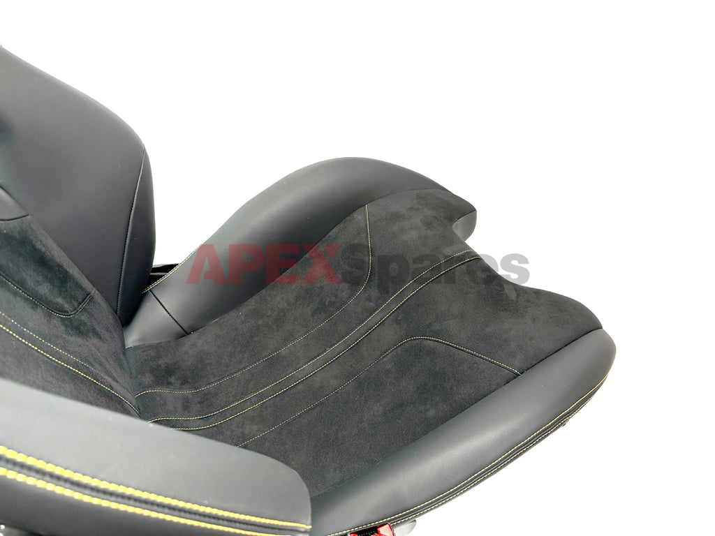 FERRARI 812 COMPETIZIONE CARBON RACE SEATS BLACK/ YELLOW 743162