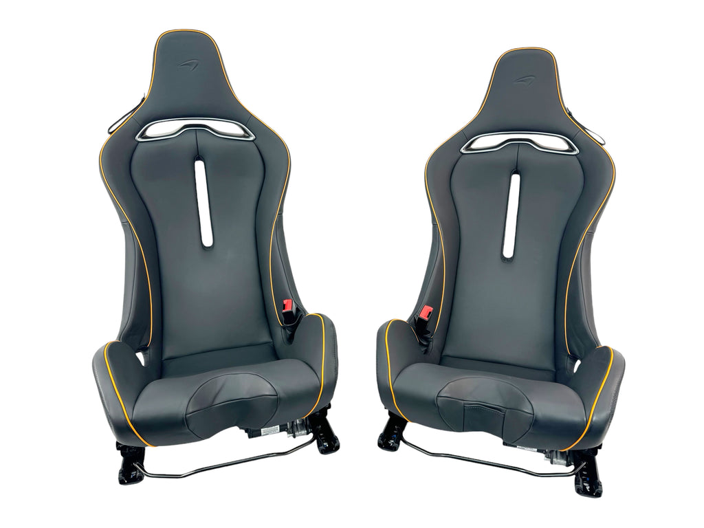 MCLAREN ARTURA MSO CLUB SPORT SEATS BLACK LEATHER/ ORANGE PIPING 16NC493CP