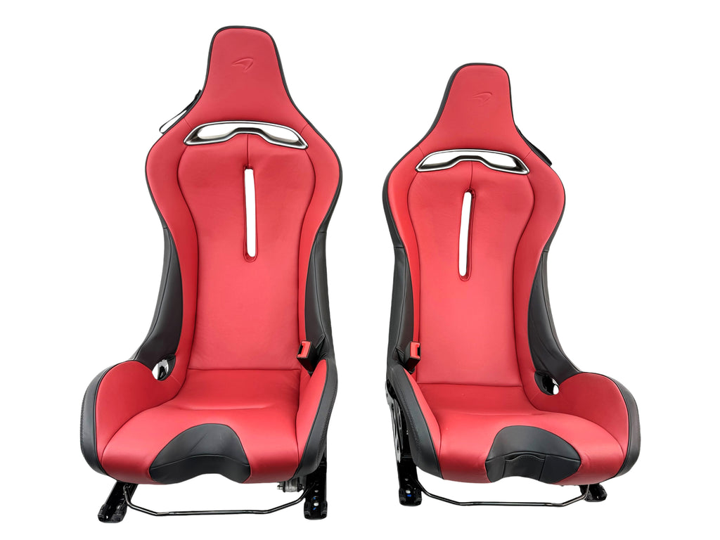 MCLAREN ARTURA MSO CLUB SPORT SEATS RED LEATHER 16NC493CP