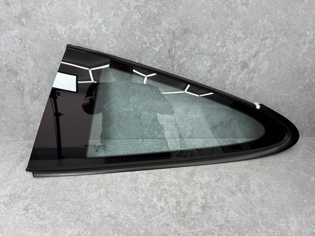 PORSCHE 991 GT2-RS LEFT SIDE WINDOW MATT BLACK 9915431118003C