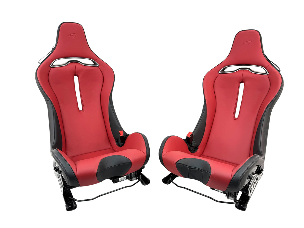 MCLAREN ARTURA MSO CLUB SPORT SEATS RED LEATHER 16NC493CP