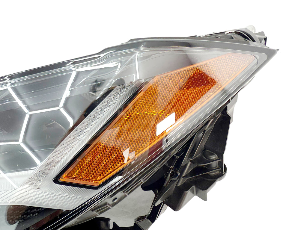 LAMBORGHINI URUS FRONT LEFT HEADLAMP (US SPEC) 4ML941035E