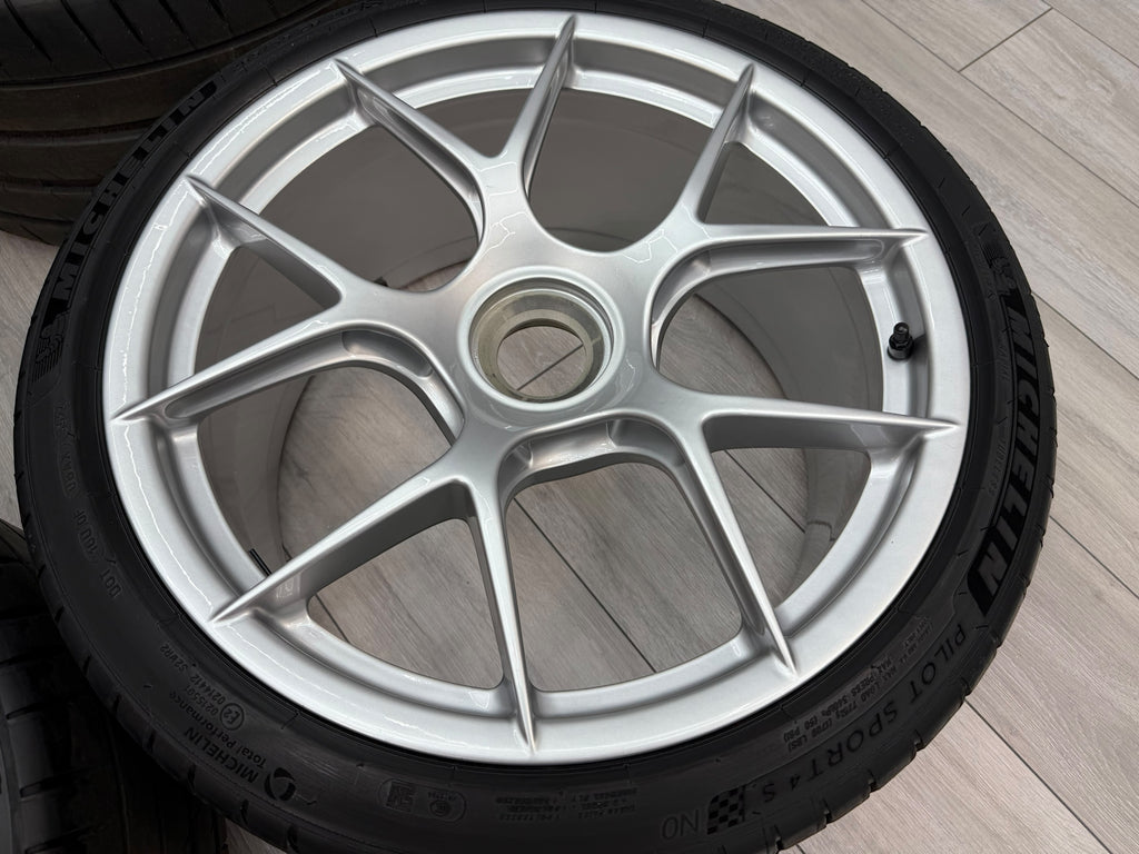 PORSCHE 992 GT3RS 20/21" MAGNESIUM WHEELS SET WITH MICHELIN 4S TYRES