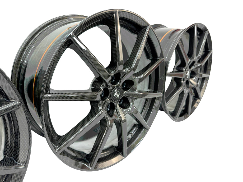 FERRARI 488 PISTA/ F8 CARBON ALLOY WHEELS SET RIMS ONLY 70004445 (EX DEMO)