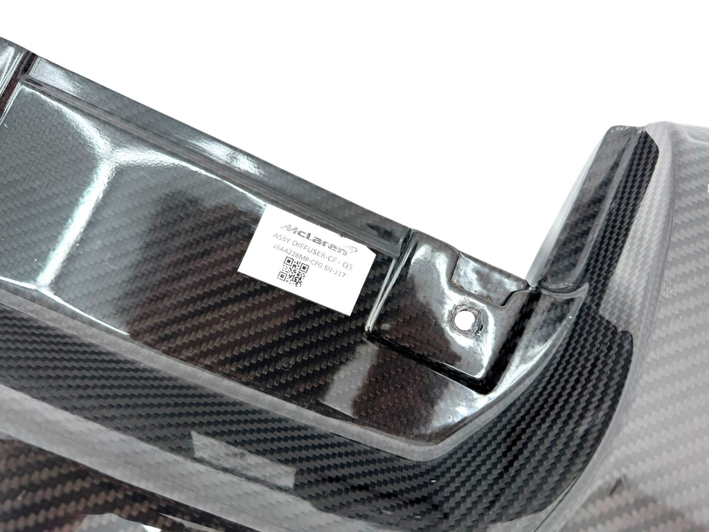 MCLAREN ARTURA MSO CARBON REAR DIFFUSER 16AA226MP-CFG