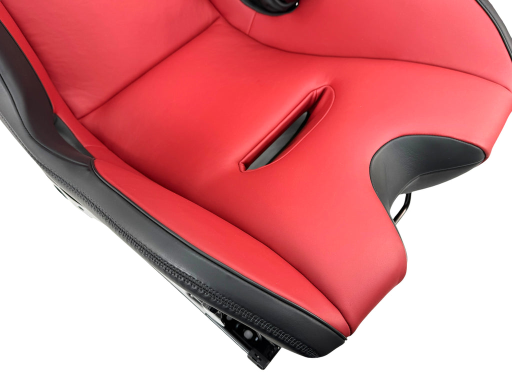 MCLAREN ARTURA MSO CLUB SPORT SEATS RED LEATHER 16NC493CP