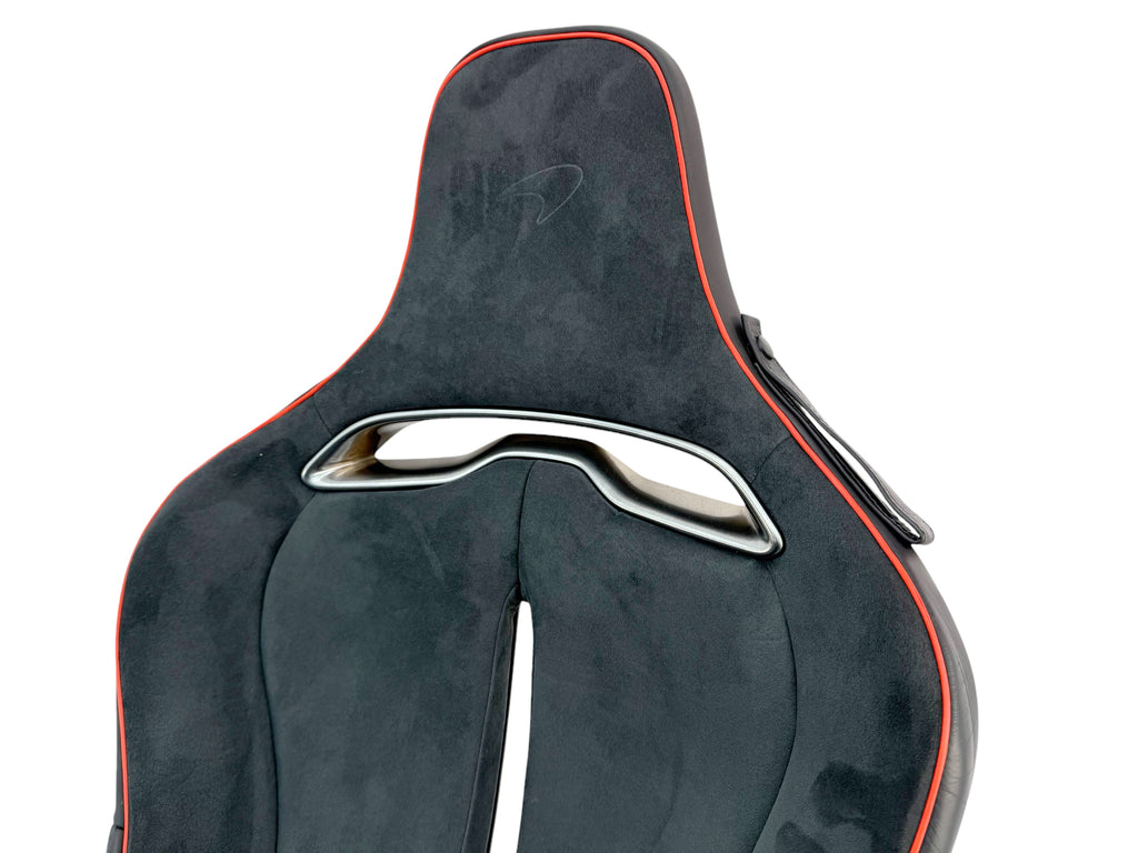 MCLAREN ARTURA MSO CLUB SPORT SEATS WITH LUMBER SUPPORT BLACK ALCANTARA/ RED PIPING 16NC493CP