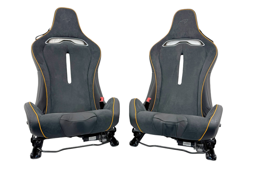 MCLAREN ARTURA MSO CLUB SPORT SEATS BLACK ALCANTARA/ ORANGE PIPING 16NC493CP (Copy)