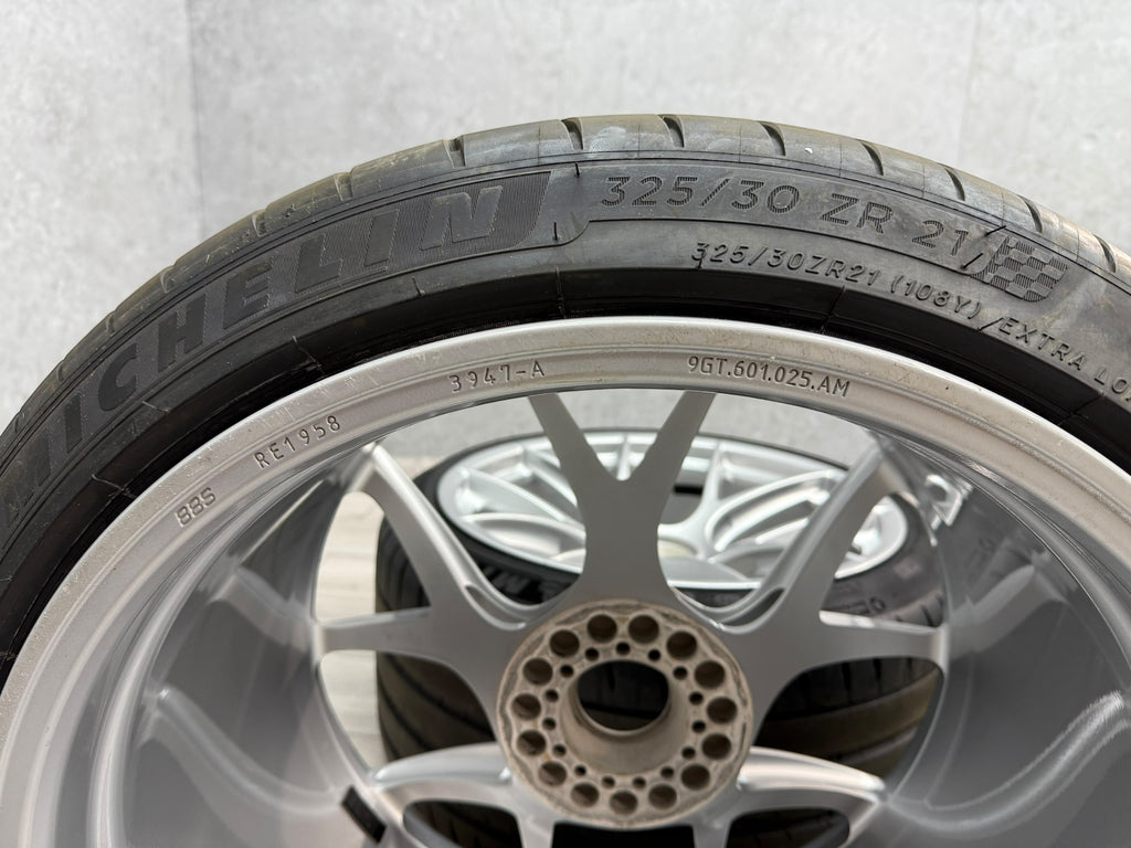 PORSCHE 992 GT3RS 20/21" MAGNESIUM WHEELS SET WITH MICHELIN 4S TYRES