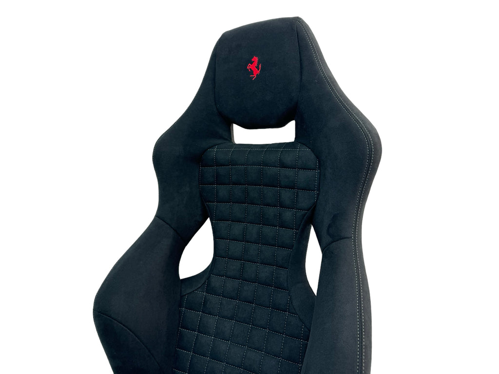 FERRARI 812 COMPETIZIONE CARBON RACE SEATS IN ALCANTARA WITH RED DETAILS