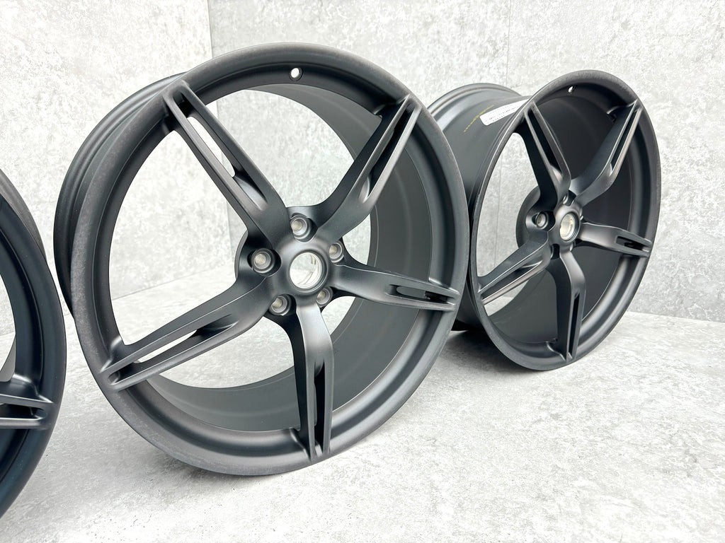 FERRARI 458 SPECIALE 20'' BLACK FORGED ALLOY WHEELS 300469 300468