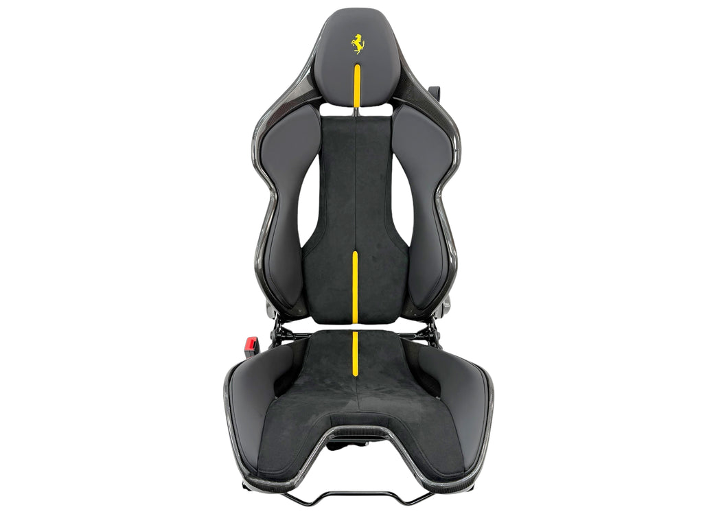 FERRARI SF90 LEFT CARBON RACING ALCANTARA SEAT BLACK/ YELLOW 917034