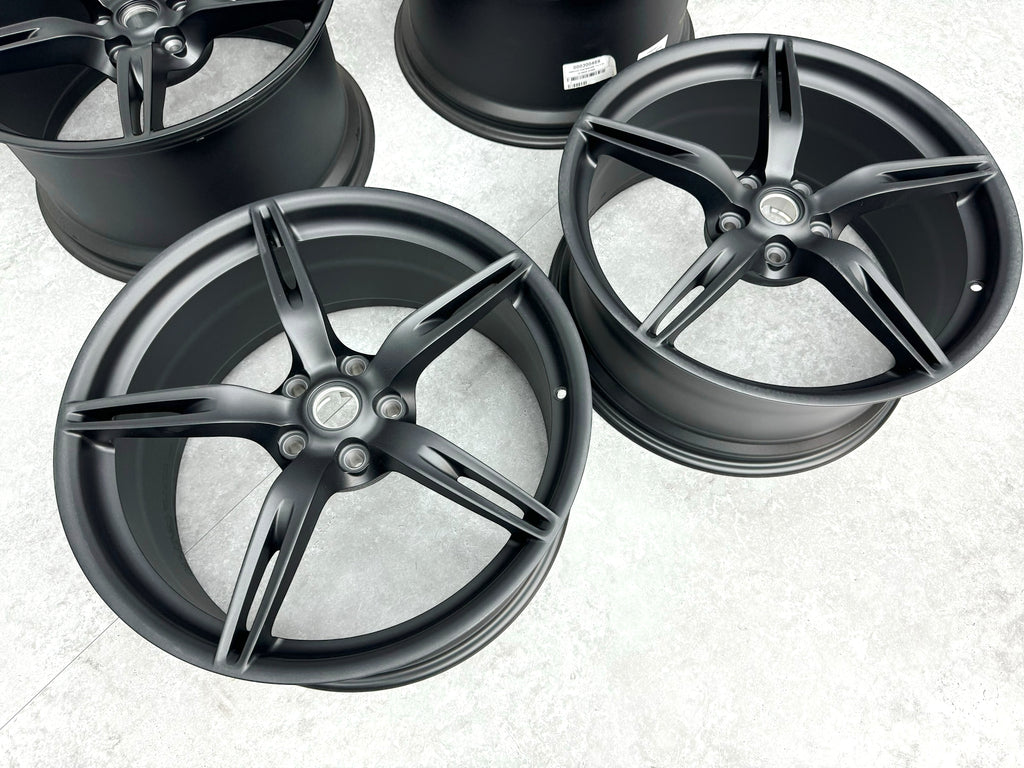 FERRARI 458 SPECIALE 20'' BLACK FORGED ALLOY WHEELS 300469 300468