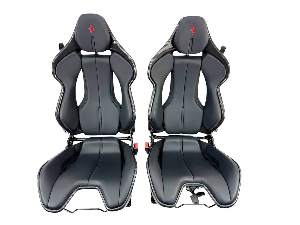 FERRARI 296/ SF90 CARBON RACING SEATS BLACK/ RED 916576/ 917091