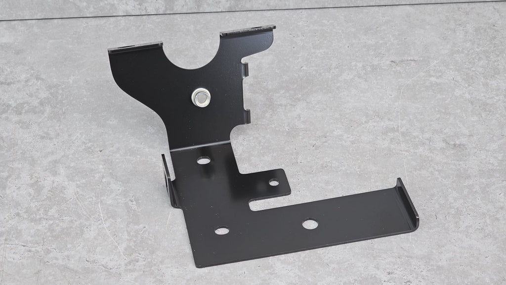 MCLAREN 650S 3.8 V8 TWIN-TURBO HORN MOUNTING BRACKET 11A7139CP