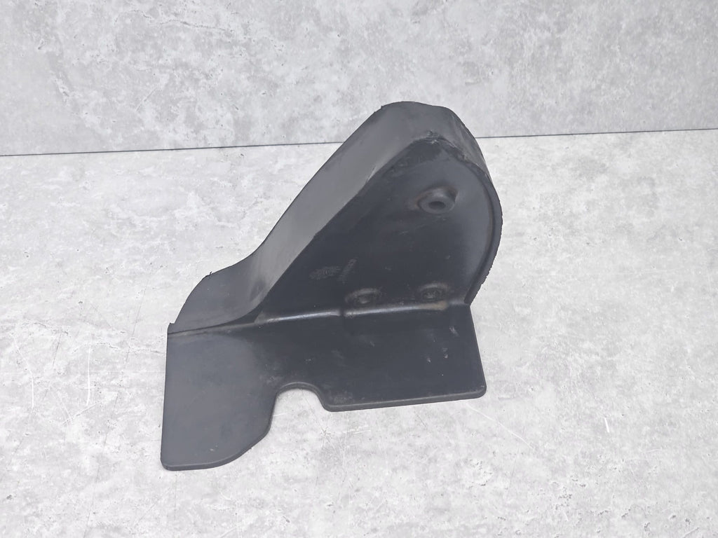 MCLAREN LOWER BRACKETS FRONT  11A1816CP 11A1813CP