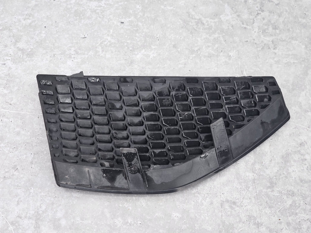 LAMBORGHINI HURACAN REAR BUMPER LEFT GRILL 4T0807697