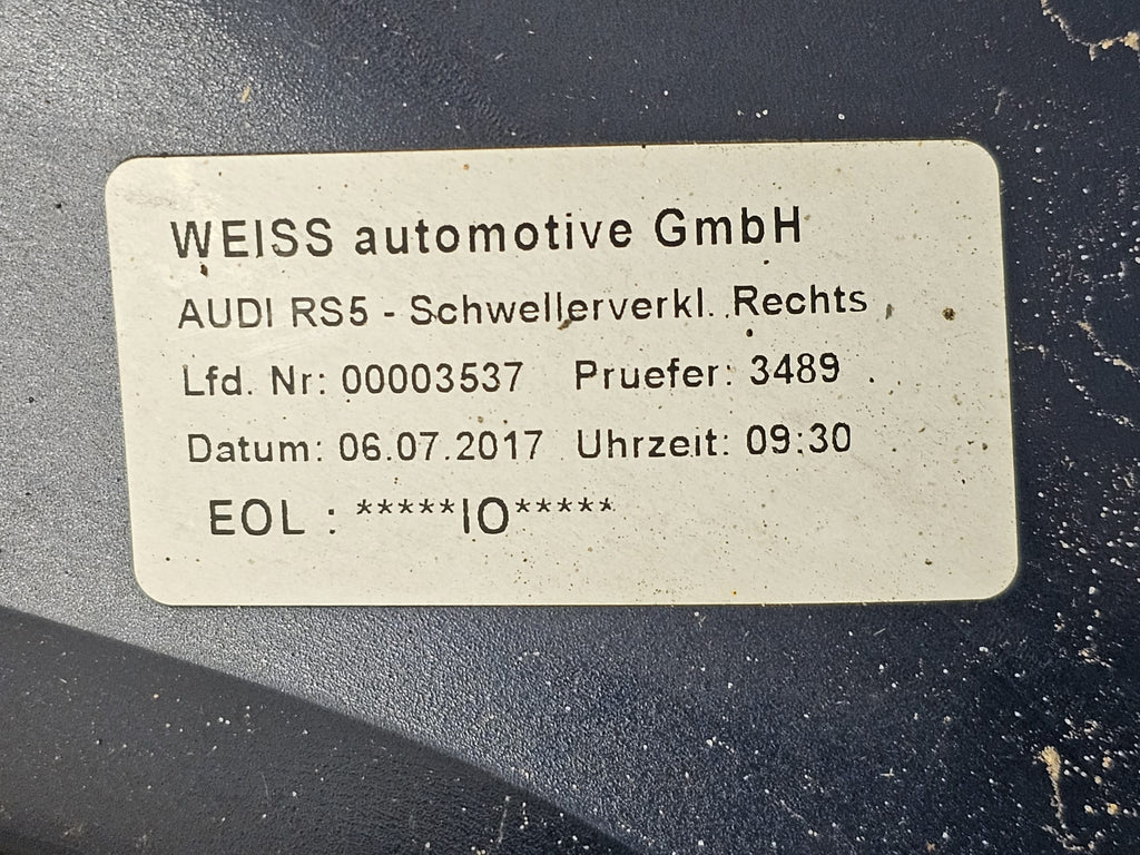 AUDI RS5 2017 RIGHT SIDE SKIRT 8W6853856C